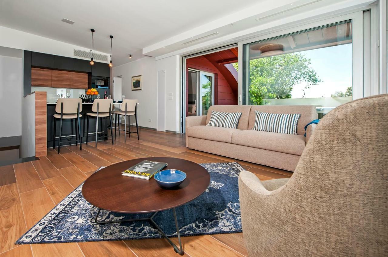 The Q Superior - A Penthouse With Jacuzzi And Sauna Rovinj